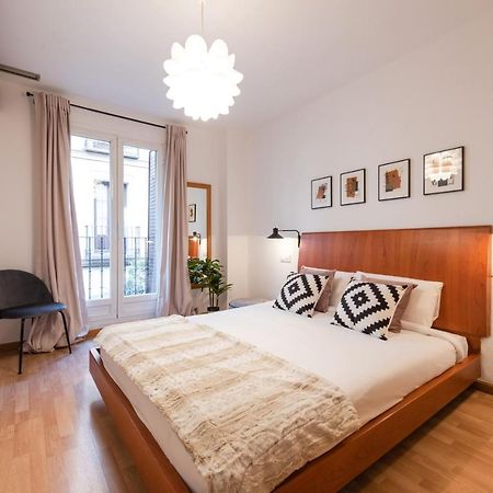 2 Bedrooms 2 Bathrooms Furnished - Malsana - With Pool - Mintystay Мадрид Екстер'єр фото